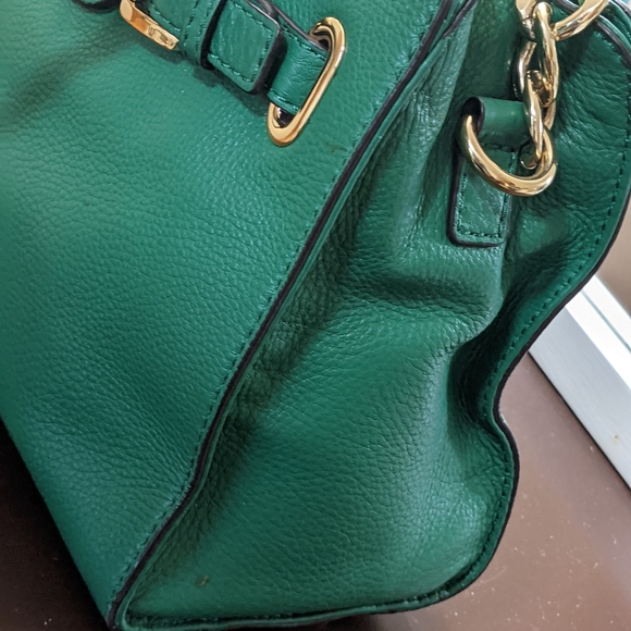 Michael Kors green handbag - Picture 3 of 4